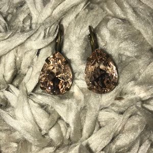 Sorreli Clip Earrings